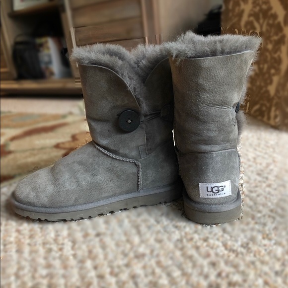 UGG Shoes - UGGS